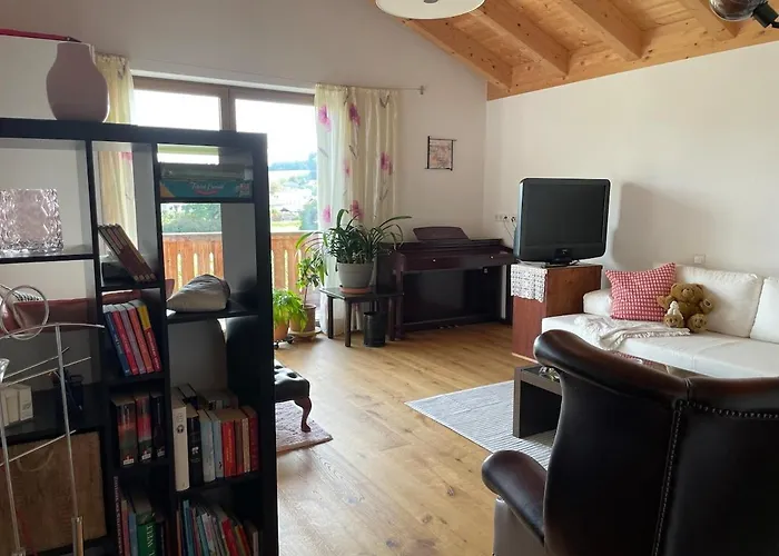 Mit Bergblick روهردورف